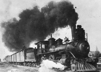 PPJ leaving Campbell's Bay, circa 1902.  Provided by the Library of Canada.